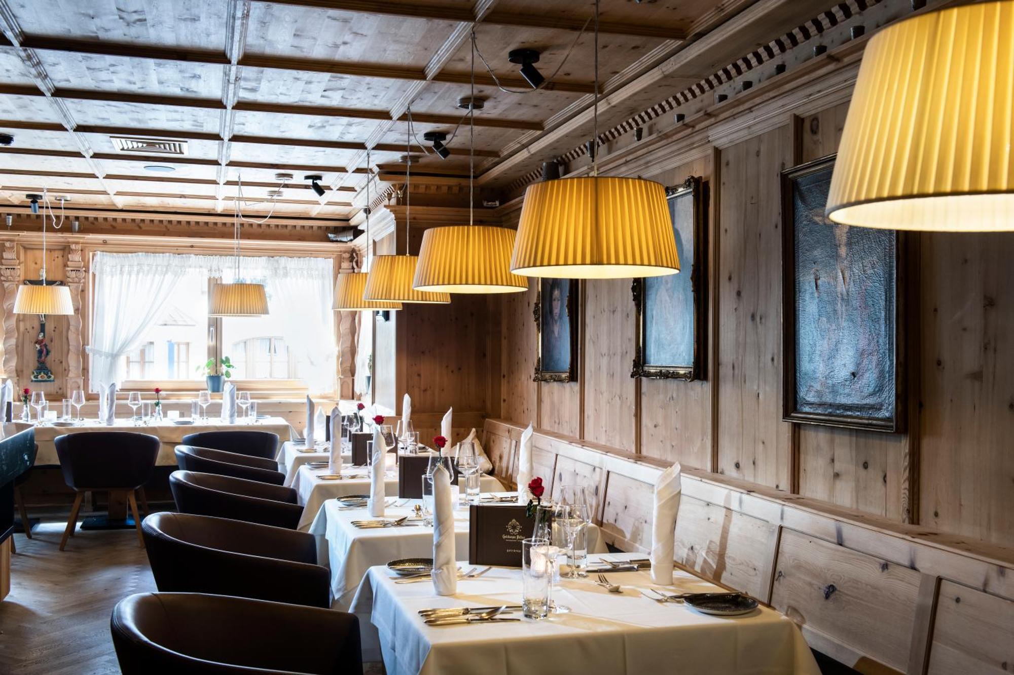 Hotel Goldener Adler - Im Sommer Silvretta Card Premium Inkludiert Ишгль Экстерьер фото