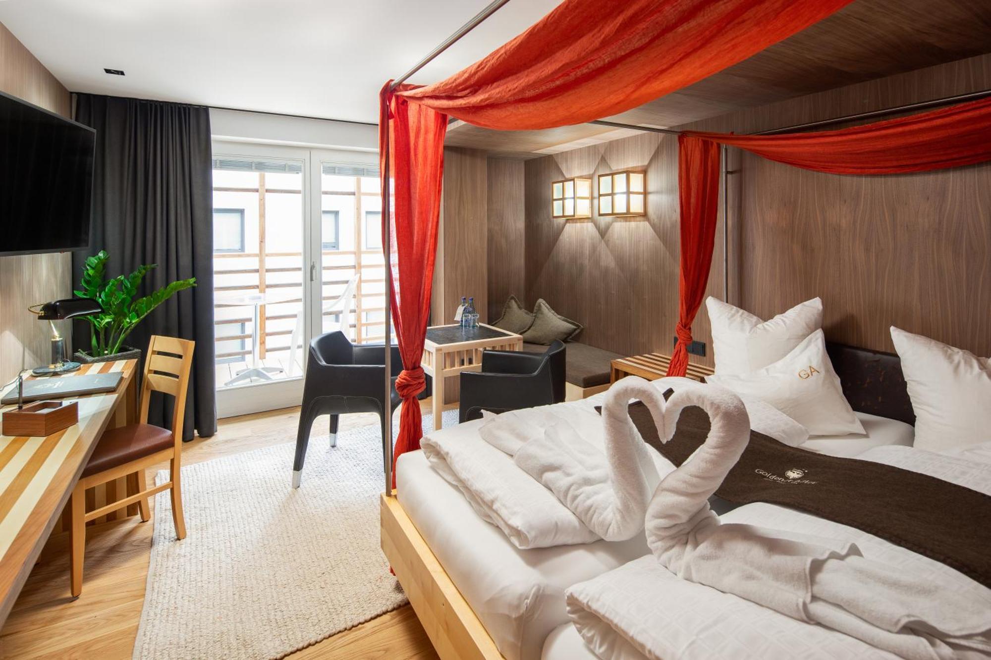 Hotel Goldener Adler - Im Sommer Silvretta Card Premium Inkludiert Ишгль Экстерьер фото