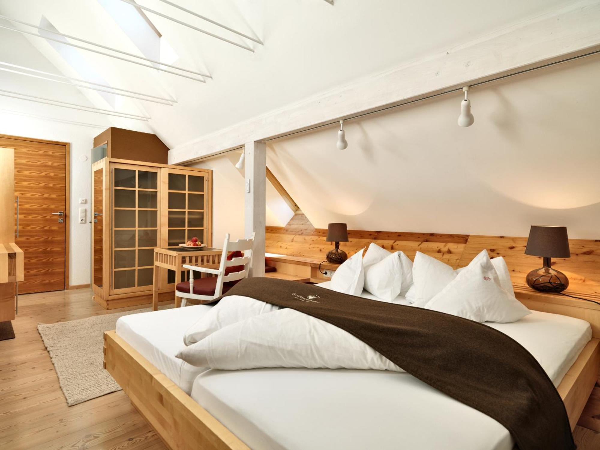 Hotel Goldener Adler - Im Sommer Silvretta Card Premium Inkludiert Ишгль Экстерьер фото