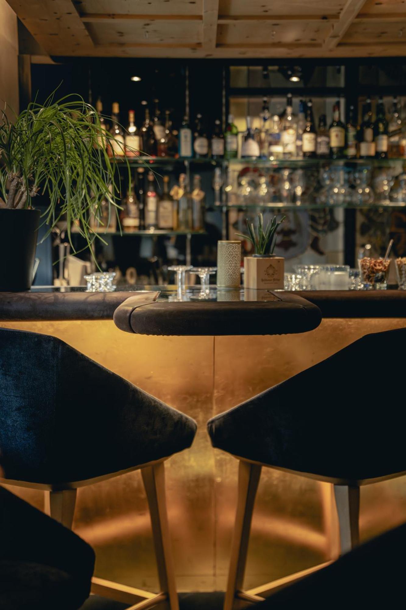 Hotel Goldener Adler - Im Sommer Silvretta Card Premium Inkludiert Ишгль Экстерьер фото