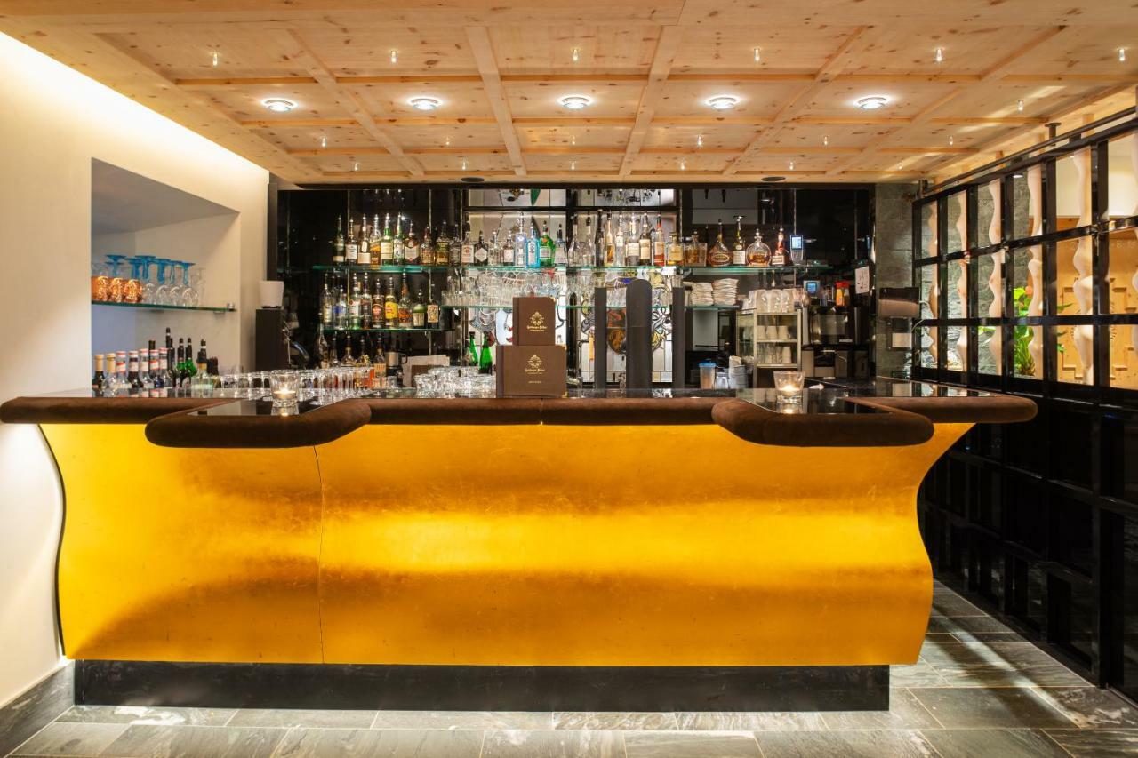 Hotel Goldener Adler - Im Sommer Silvretta Card Premium Inkludiert Ишгль Экстерьер фото